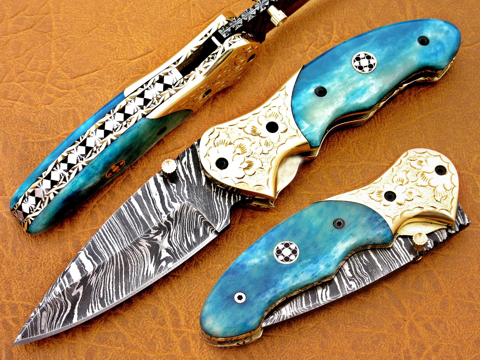 Damascus Steel Blade Folding Knife Blue Bone || knifedepot